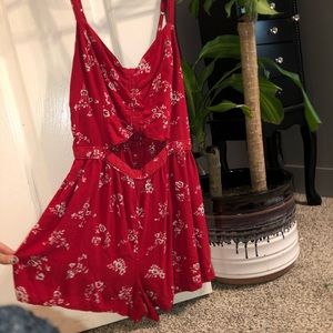 Red Floral Romper🌺